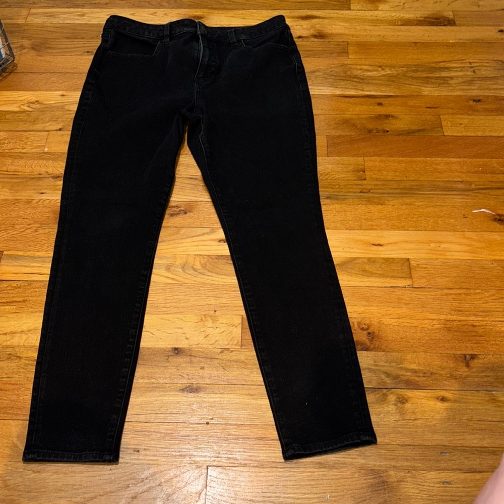 American Eagle The Dream Jean black stretch denim Size 12